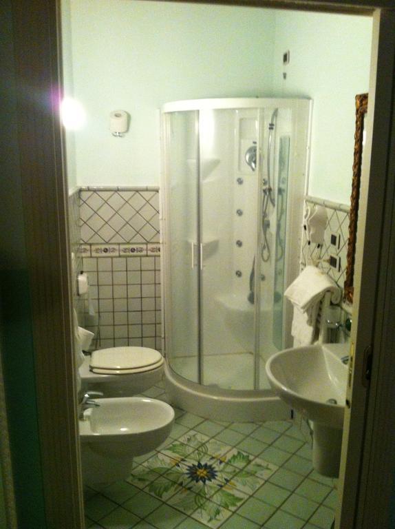 Hotel San Leo Sessa Aurunca Room photo